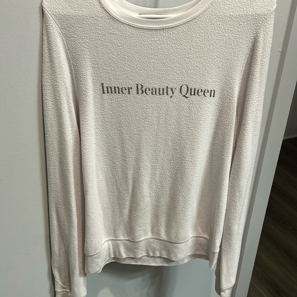 White Wildfox sweater size small